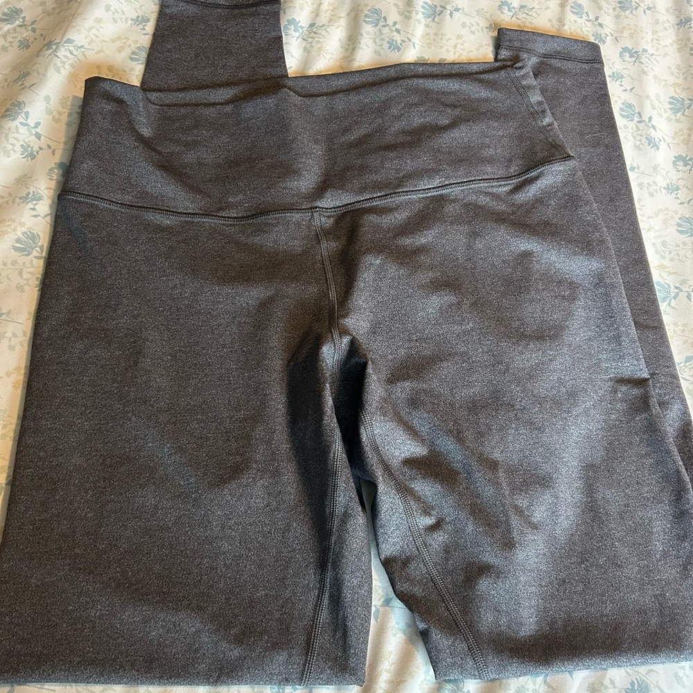 Lululemon Aligns